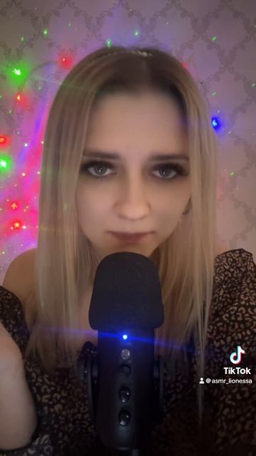 Накрасим губки? #асмр #макияж #губ #asmr #подпишись