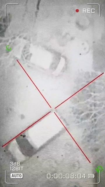 Операторы ГВ Днепр из состава 18 ОА поразили хохлячую свиновозку в красной зоне Херсона  @Dnep...
