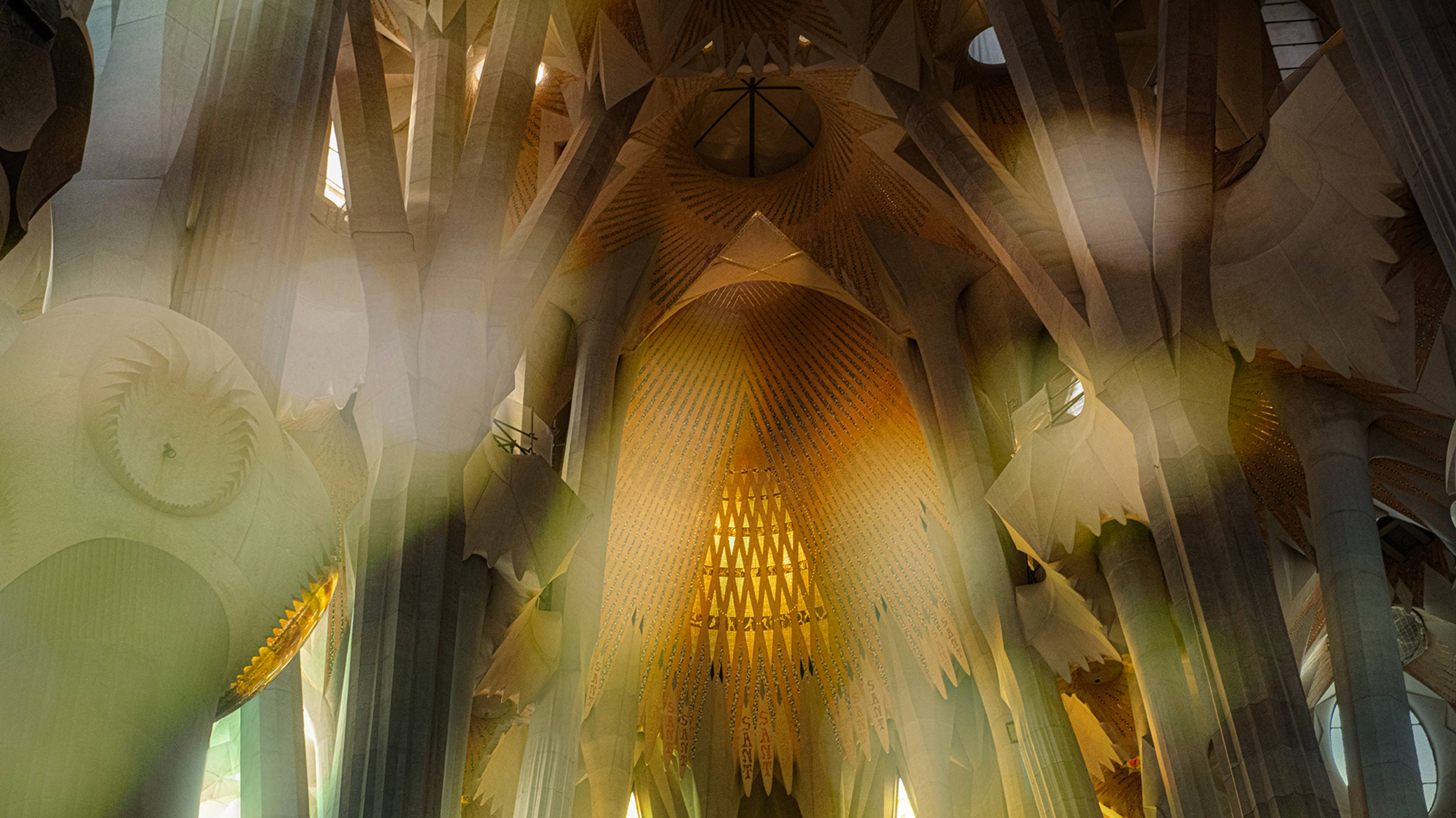 Молитва в Sagrada Familia