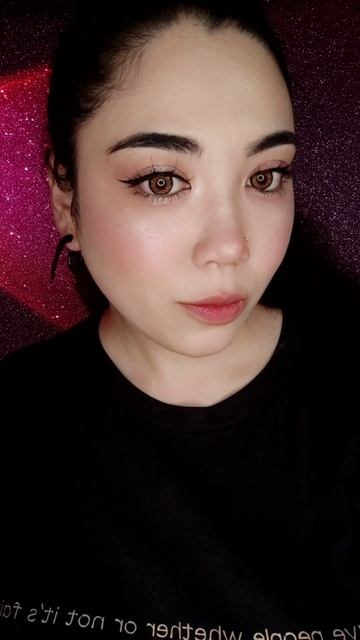 Look at me makeup