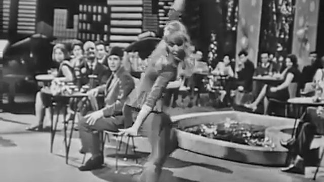G Dimitrieva (Г. Димитриева) "typewriter" tap dance /степ-"машинистка" , 1964