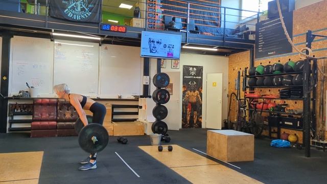 Сергеева Валентина. Отбор на Сибирь. Комплекс 22.1. Категория beginners. Crossfit Udarnik.