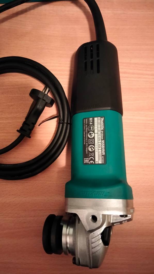 УШМ «Makita» 9558HNR. Обзор надежного инструмента для профессионалов и дома