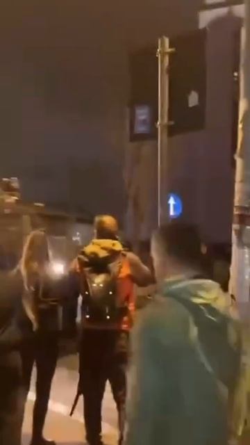 Сербия соросята митингуют !!! 4