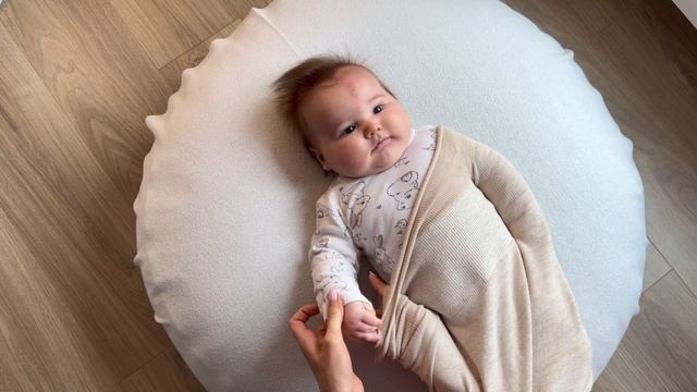 Как надевать пеленку Соннышко