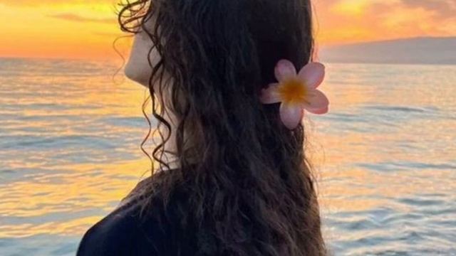 👀