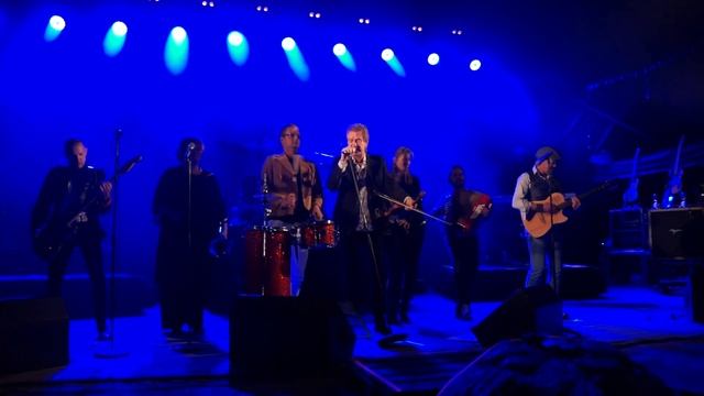 Lars Lilholt Band - Åh sig mig mor - Silkeborg 29.8.15
