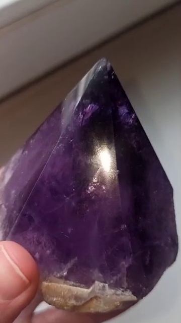 Красивый аметист