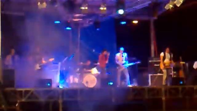 Lo Show live @ Cavatigozzi (SuSaNnA28) 18.06.2011