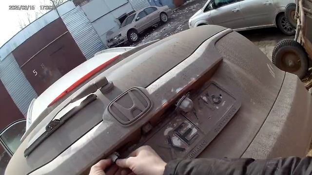 Поставил СТРОБОСКОПЫ в освещение номера (720p60fps)