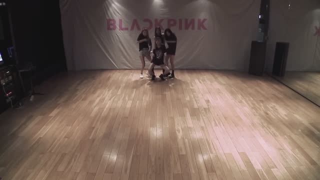 BLΛƆKPIИK(Bombayah)