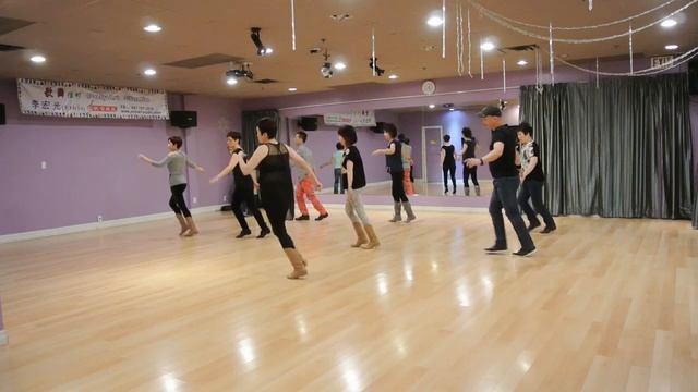 Blue Ain't Your Color - Line Dance