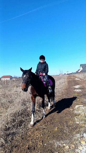 Катя на Флейте, первый выезд самостоятельный на природу.