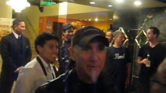 Mark Tornillo - ACCEPT con fans peruanos - Blood of The Nations World Tour 2011