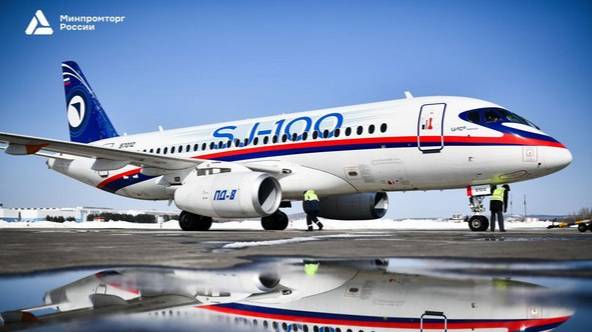 Самый ожидаемый полёт года Суперджет с двигателями ПД-8 успешно завершил первый испытательный полет