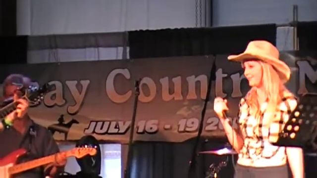 Dallas Daisy Arney at Lindsey Jamboree