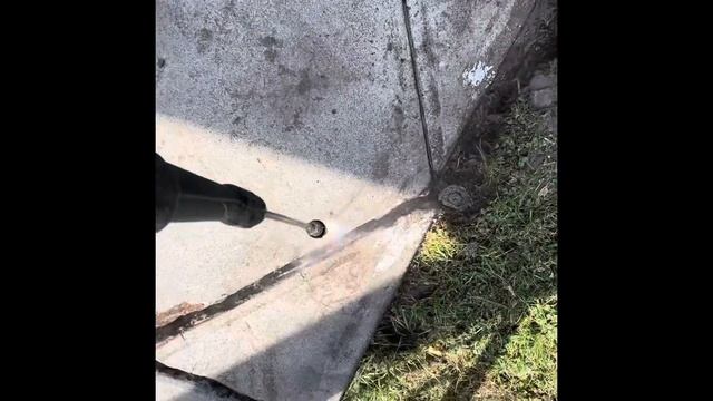 Cement Crack Repair - Fixing Your Driveway and Sidewalks