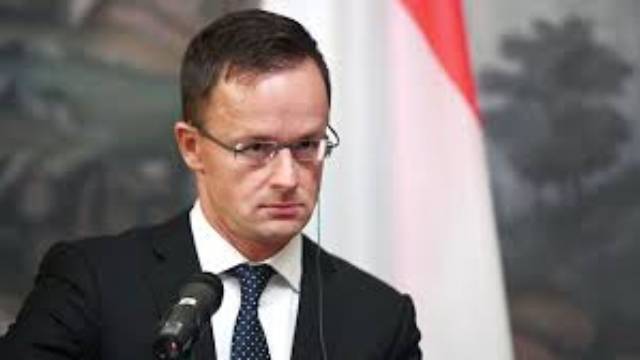 Сийярто Брюссель и его противостояние с Россией и США