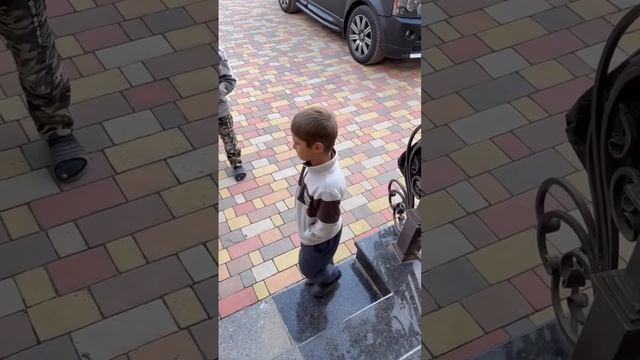 Соседи  #share #туристуз #shortsvideo #streetfood #тревелвлог #automobile #турыонлайн #funny