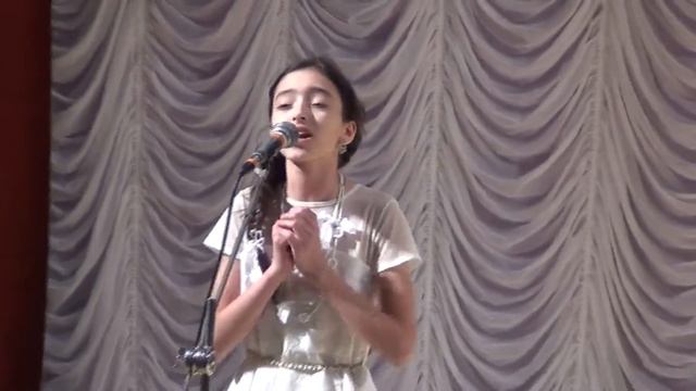 Манасян Алина. Песня „Россия моя”
