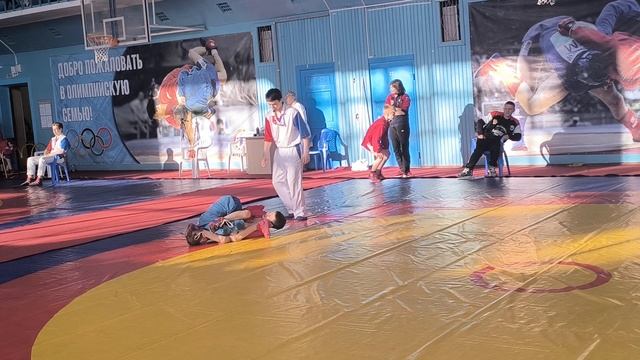 1й этап кубка детской лиги самбо 
Турнир памяти мастера спорта СССР Н.В. Ролевича, Илья 4 схватка