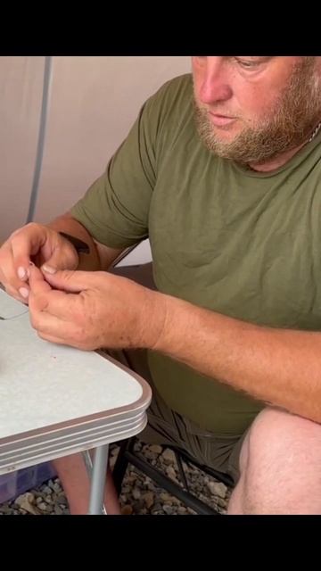 КАК МЫ ДЕЛАЕМ ПОВОДКИ? #fishing #shortvideo #youtube #carpfishing  #fish