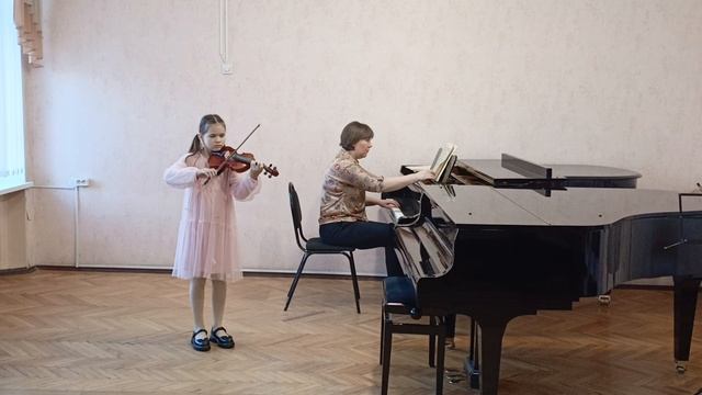 Панферова Кристина (9лет) А.Комаровский. Вперегонки.