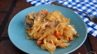 Капуста со свининой в мультиварке