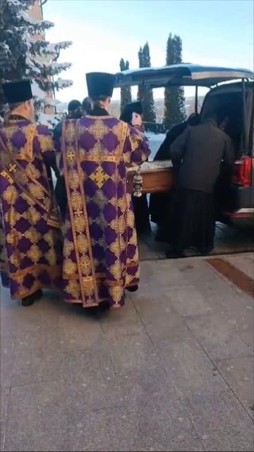 1000161046.mp4Схиархимандрит Илий.Вечная память