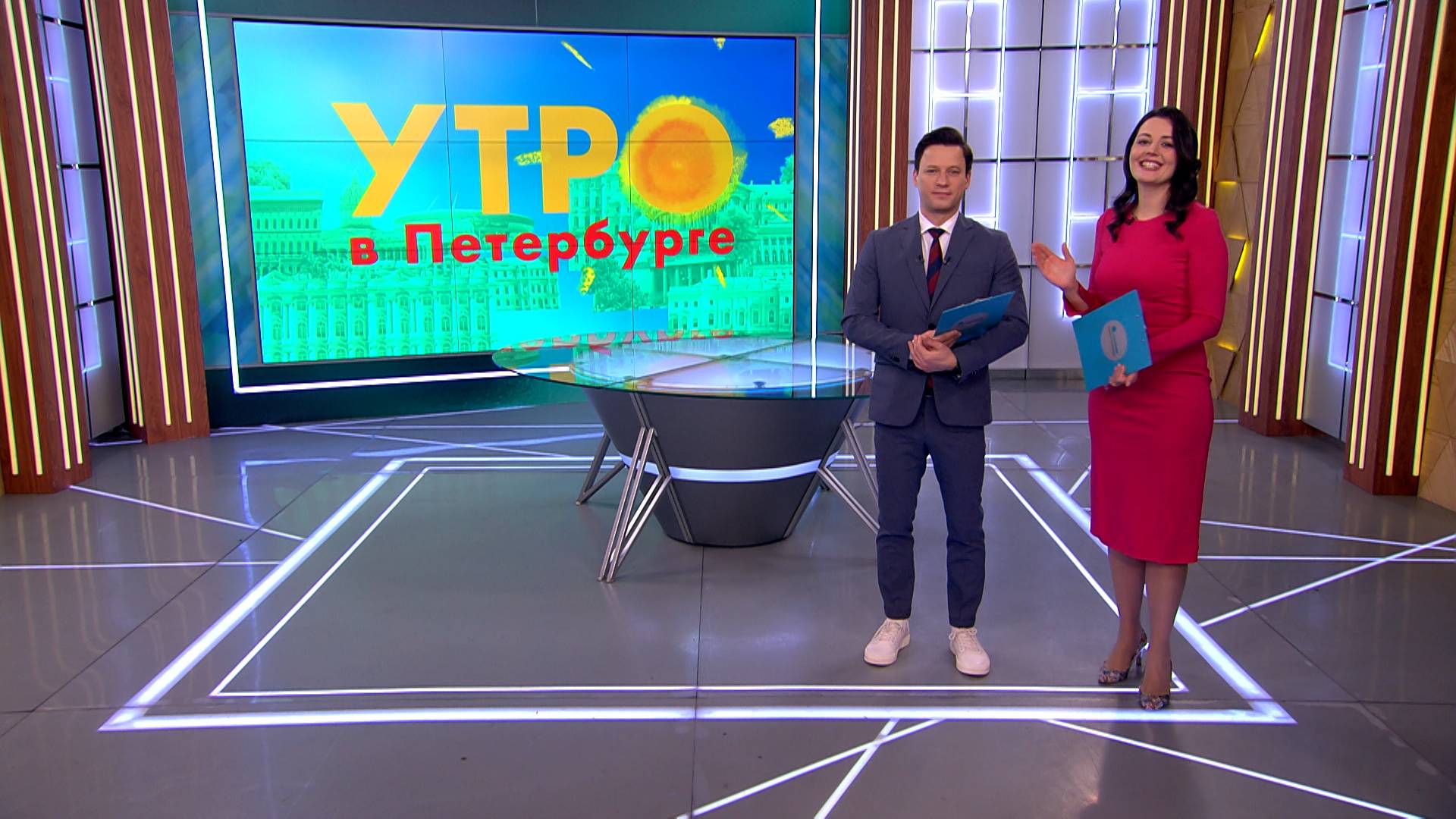 Утро в Петербурге 17 марта