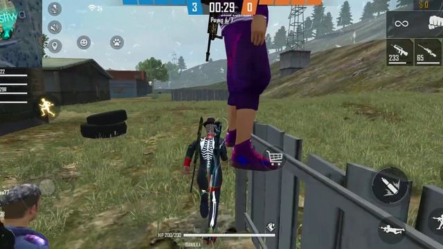 Прикольная битва в Garena Free Fire в режиме.Битва Отрядов