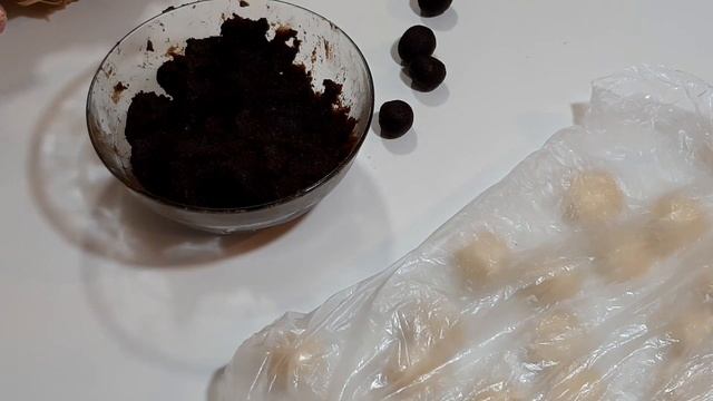 حلويات العيد / حلوة التمر بعجين هش ورطب كتذوب في الفم 😋😋❤