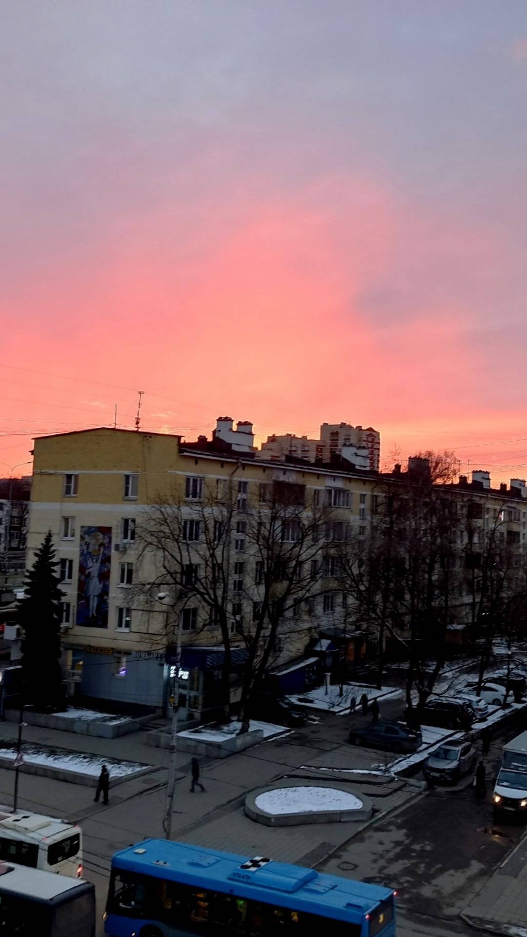 Пылающий закат в Люберцах. Мартовский вечер в Подмосковье 17.03.2024