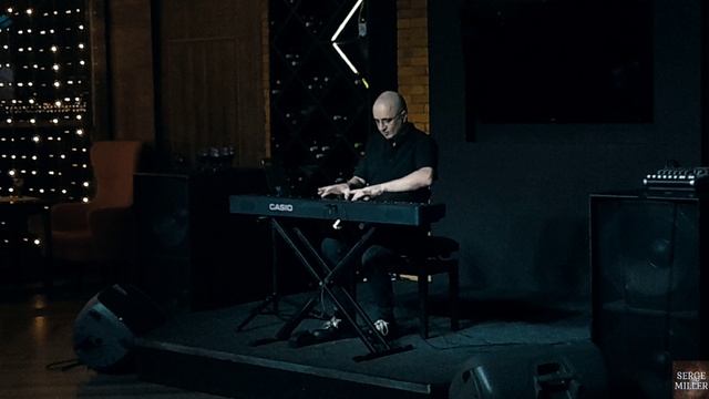 Joan Ozborne - One of us (Live piano cover)