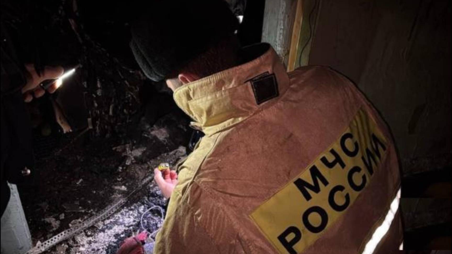После гибели пяти детей и взрослого при пожаре в Башкирии возбудили уголовное дело