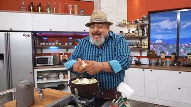 Пай с говеждо и зеленчуково пюре-Рецепта на деня от Бързо,лесно,вкусно-11.04.2016 г.