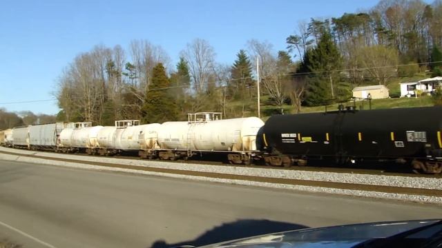 Norfolk Southern 9469 west bound