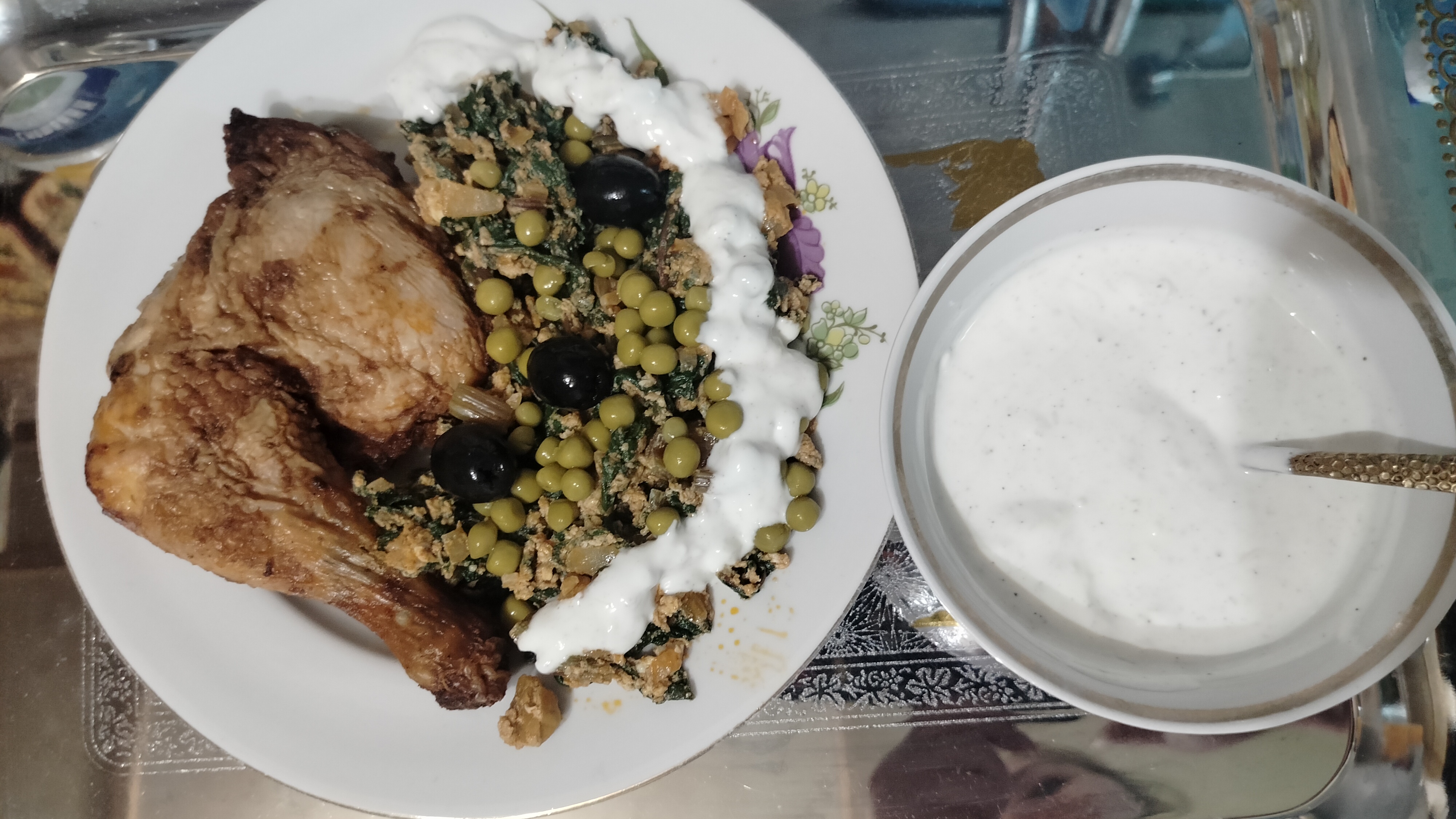 Вкусный и полезный обед или ужин из мангольда.