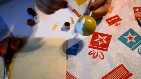 Шарик на елку (Christmas toy for a child)