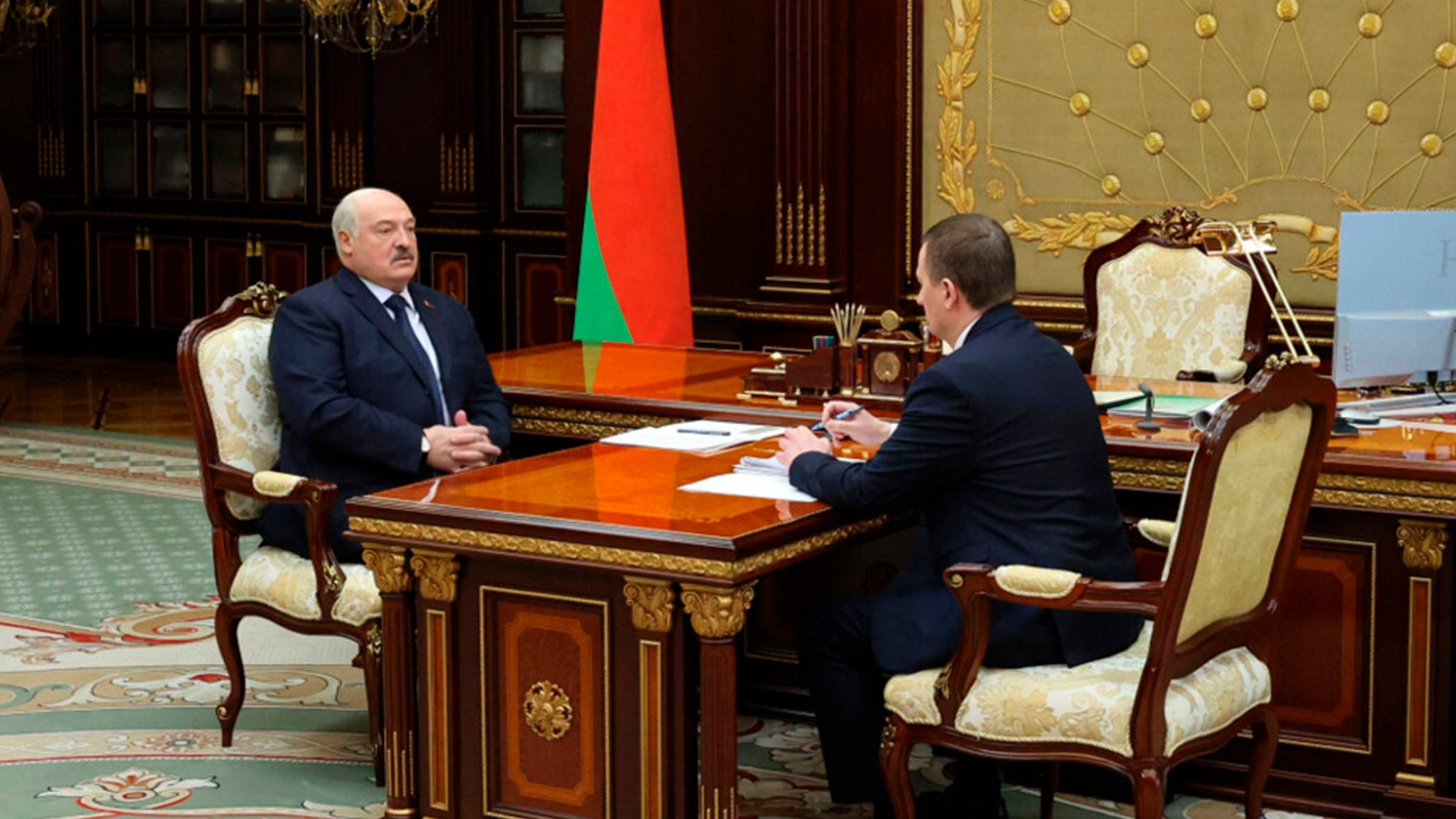 Лукашенко поручил проработать договоренности по энергоносителям между Россией и Беларусью