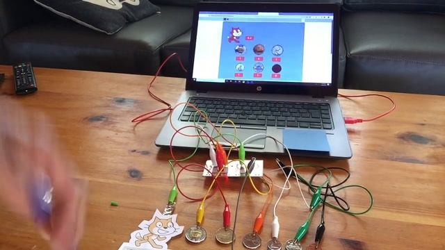 Counting change with Scratch and Makey Makey