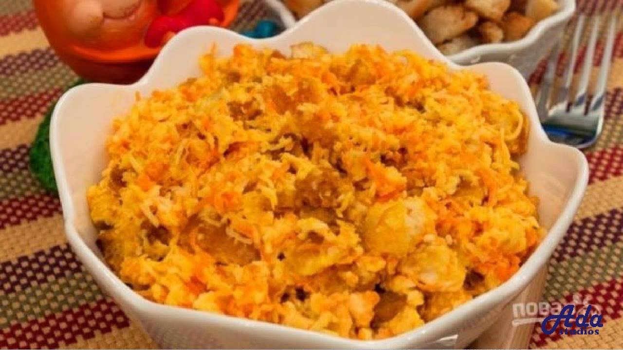 ПРАЗДНИЧНЫЙ ОБЕД БЫСТРЫЙ САЛАТ С СУХАРИКАМИ