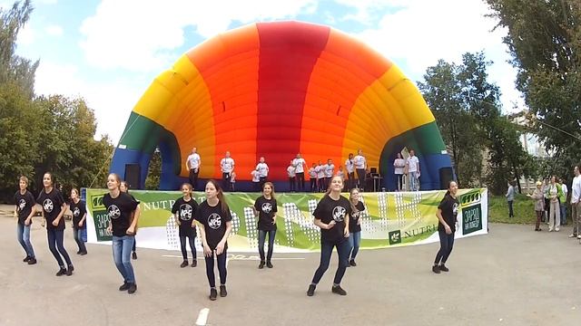 Флэшмоб Amway Open Air 15.08.2015, ролик
