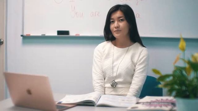 Айгерим-преподаватель английского языка в городе Алматы, LACADEM EDUCATION