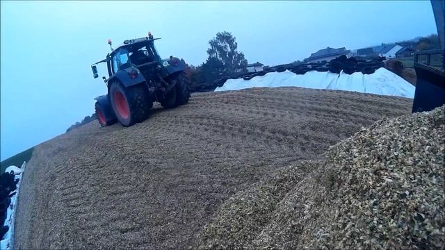 Maishäckseln mit Claas Jaguar 950, Fendt & Kaweco (Lu Zens) [2015]
