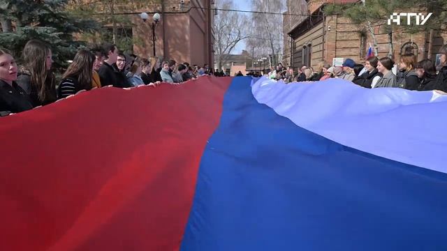 Флешмоб в честь 11-й годовщины воссоединения Крыма и Севастополя с Россией