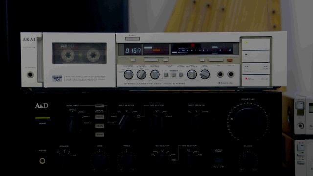 AKAI GX-F51 ￥69,800(1982年頃)