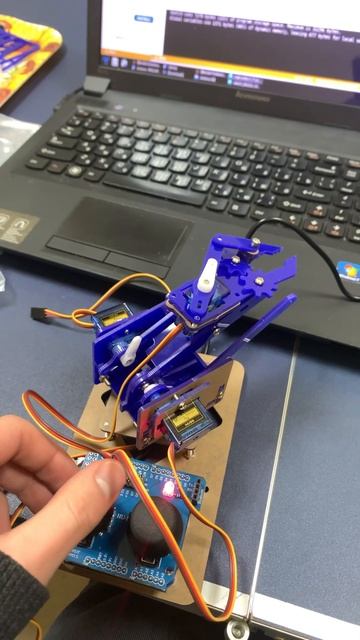 Manipulator Arduino