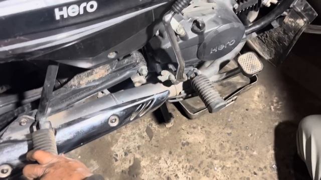 motorcycle ki kachra engine ko flush kase kare Dekhiy ईंजन खोले बगैर आस कसे करे देखिए
