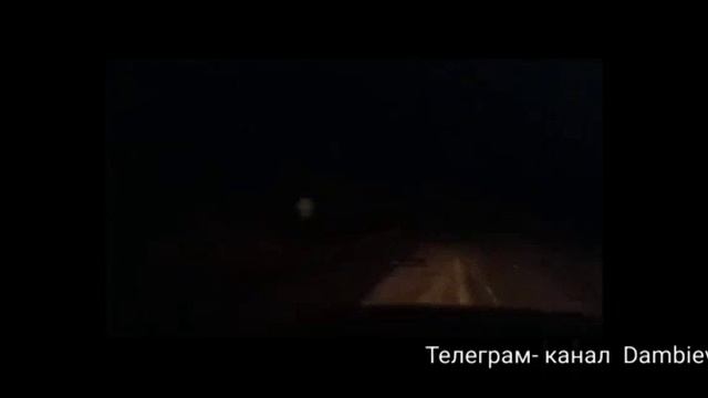Видео от противника. Прилет русского fpv-дрона по автомобилю с украинскими оккупантами в Курской обл